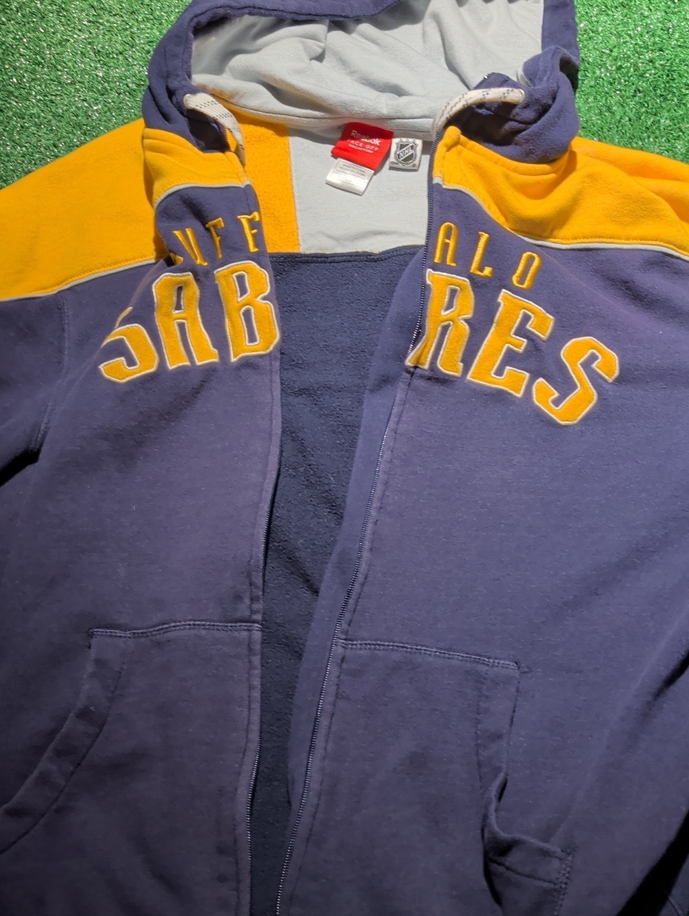 Reebok Navy and Gold Buffalo Sabres Zip-Up Hoodie  Size XL - Picture 5 of 8